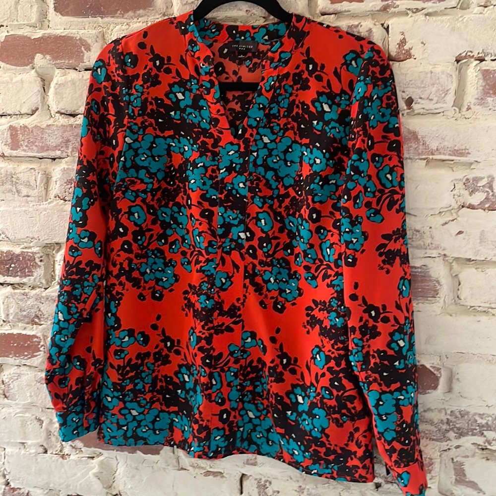 The Limited Collarless Blouse size Small
